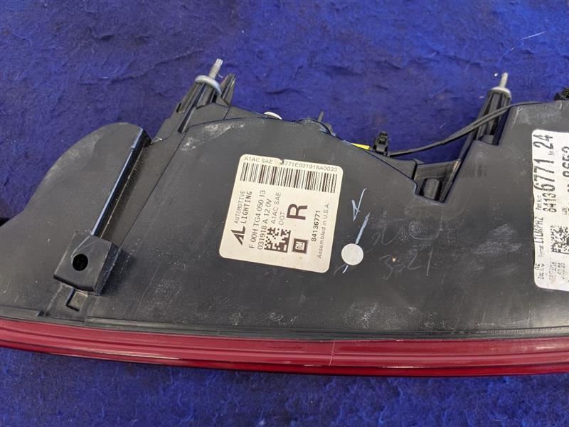 2016-2018 Chevrolet Camaro LS LT SS Passenger Taillight Lamp Lens New Take Off - The Parts Farm