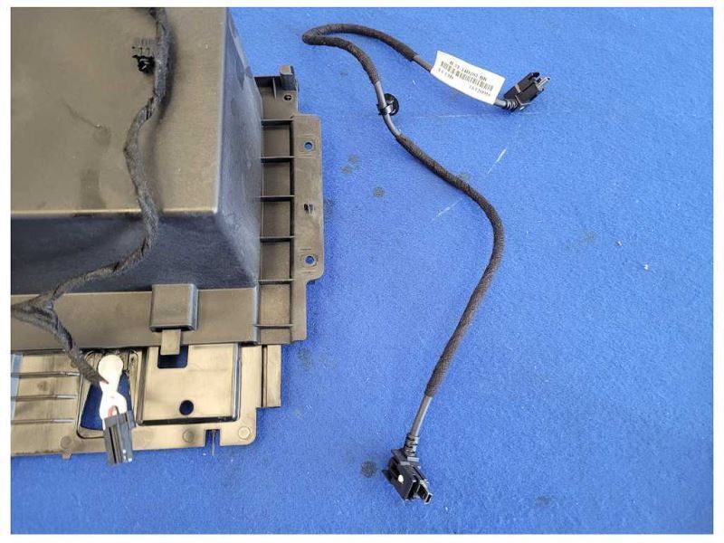 2015-2017 Ford F150 Pickup Truck Console Tray Cover Compartment USB Port 2507 - The Parts Farm