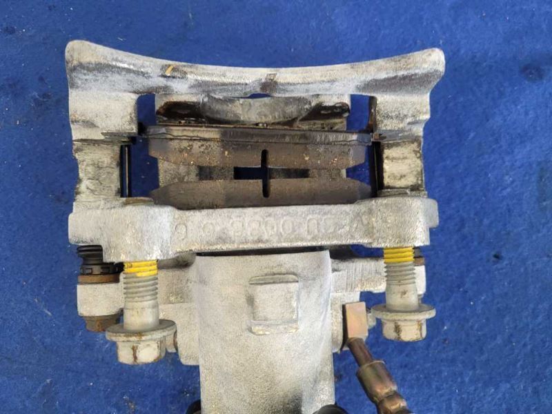 2005-2009 Ford Mustang GT 4.6L Saleen Passenger Rear Brake Caliper Rotor 2453 - The Parts Farm