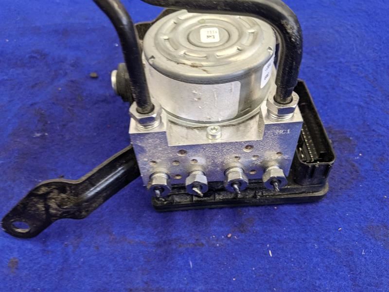 2018-2023 Ford Mustang GT S550 Anti-Lock Brake Module System Caliper - The Parts Farm