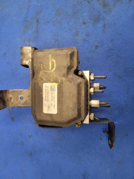 2011-2014 Ford Mustang GT 5.0L ABS Anti-Lock Brake Pump M/T System 2396 - The Parts Farm