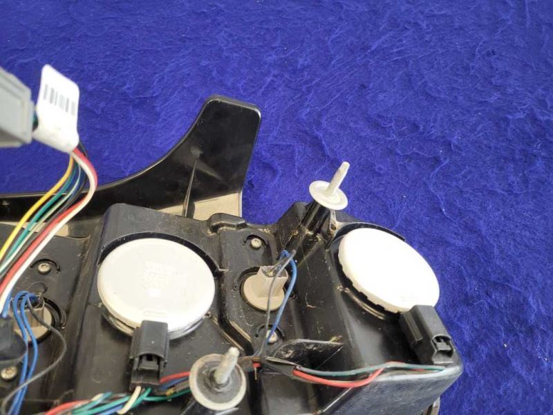 2010-2012 Ford Mustang GT Driver Left Rear Taillight Brake Lens Red Lamp 2322 - The Parts Farm