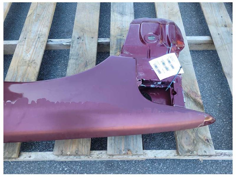 2003-2004 Mercury Marauder 4.6L Driver Front Fender Body *Scuffs* Paint JL 2534 - The Parts Farm