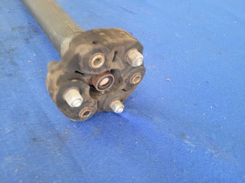 2010-2015 Chevrolet Camaro SS 6.2L Driveshaft Automatic Transmission A/T 2429 - The Parts Farm