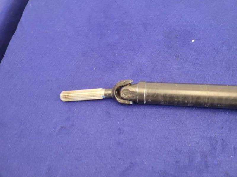2017 Porsche 911 Turbo 991 Front Driveshaft Shaft Axle *Bad Rubber* 2421 - The Parts Farm