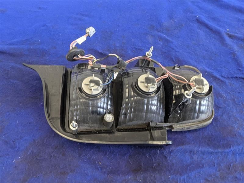 2005-2009 Ford Mustang GT GT500 Driver Left LH Taillight Lamp Brake Lens - The Parts Farm