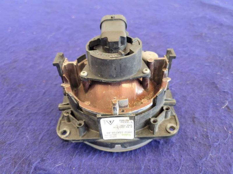 2003-2004 Ford Mustang Cobra SVT DOHC 4.6L Front Lower Fog Light Lamp Bulb - The Parts Farm
