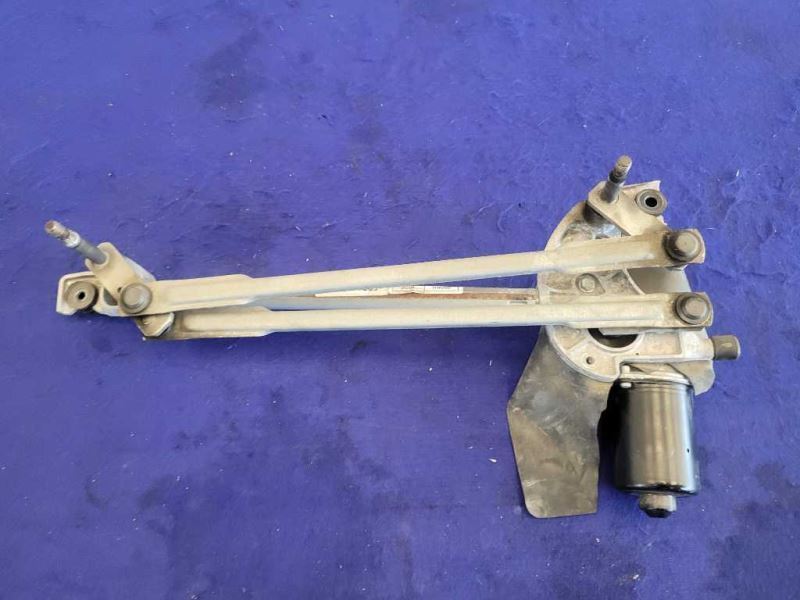 2014-2017 Chevrolet SS Sedan 6.2L Windshield Wiper Motor Linkage 2350 - The Parts Farm