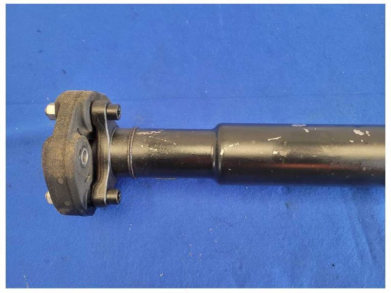 2010-2015 Chevrolet Camaro SS Driveshaft Automatic Transmission A/T 2503 - The Parts Farm
