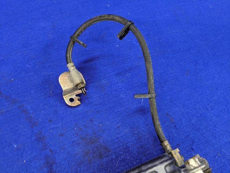 2002-2005 Ford Thunderbird 3.9L V8 Front Passenger Right Caliper Brake Pad Hose - The Parts Farm