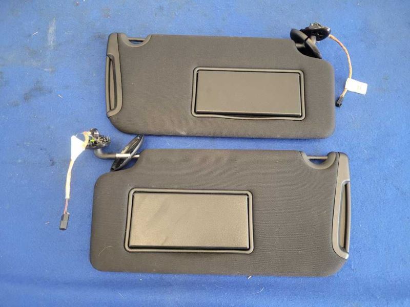 2017-2020 Dodge Charger 6.4L Scat Pack Pair Sun Visors Shade Light 2414 - The Parts Farm