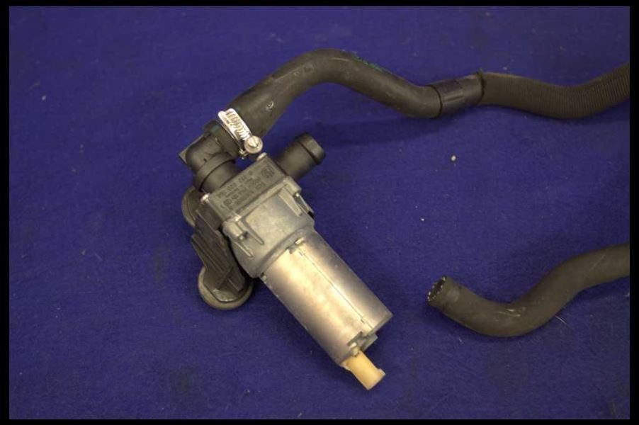 2006-2013 BMW E90 E92 E93 M3 S65 E85 E86 Z4M Engine Auxiliary Water Pump - The Parts Farm