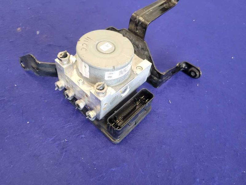2019-2020 Ford Mustang GT S550 ABS Module Anti-Lock Brake Pump 2214 - The Parts Farm