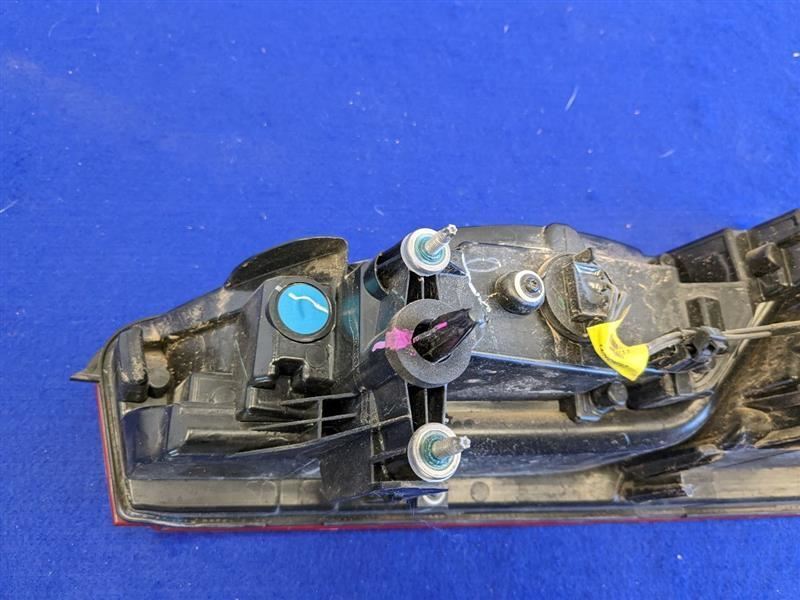 2016-2018 Chevrolet Camaro SS 6.2L Driver Left Rear Taillight Brake Lamp Light - The Parts Farm