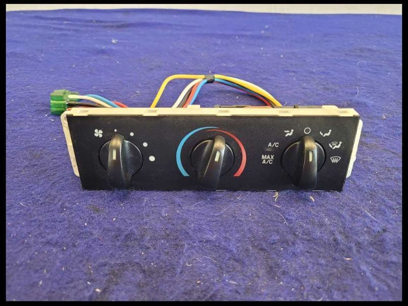 2003-2004 Ford Mustang Cobra SVT DOHC 4.6L HVAC Temperature Temp Control AC Cool - The Parts Farm