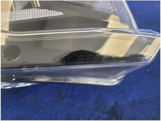 20162018 Chevrolet Camaro SS Passenger Front Headlight Light Lamp *Read* 2858