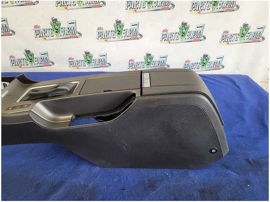 2010-2014 Ford Mustang GT Coupe Center Console M/T Ambient Lighting Floor 2838