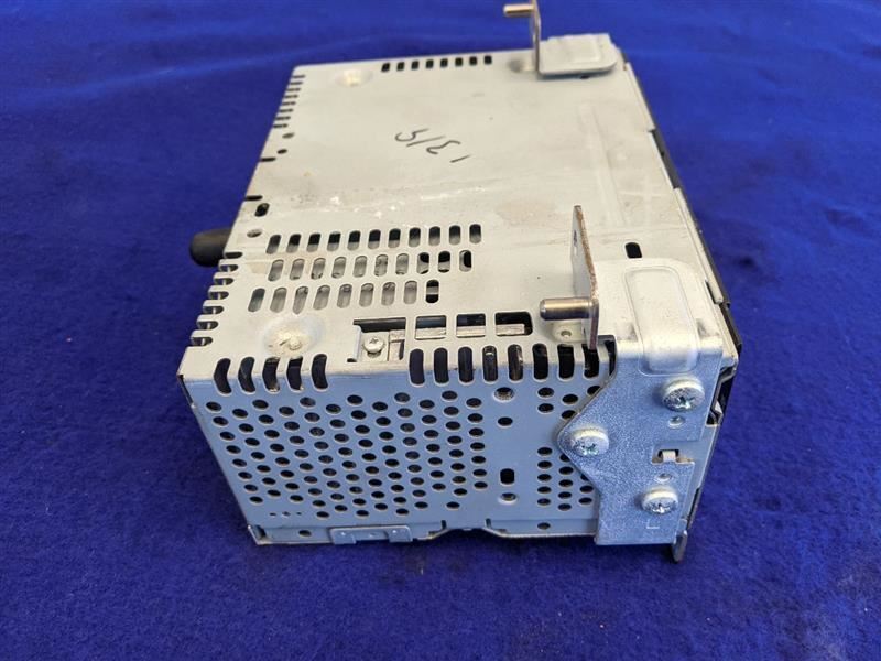 2015-2017 Ford Mustang GT S550 Audio Radio Receiver AM FM CD FR3T-19C107-TE - The Parts Farm