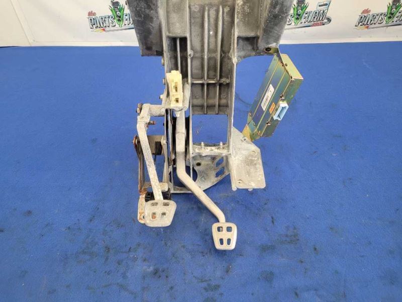 1999-2004 Chevrolet Corvette Z06 FRC C5 Pedal Cage Box Manual Box 2066 - The Parts Farm