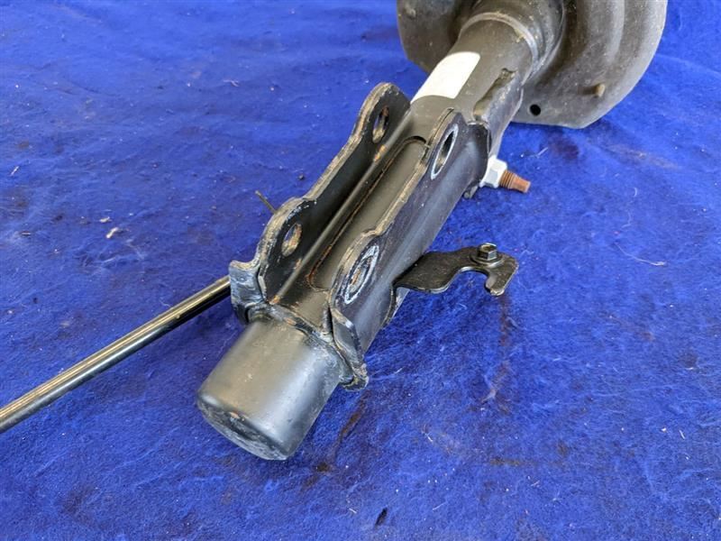 2013-2015 Chevrolet Camaro SS Driver Left LH Strut Spring Front FE4 Suspension - The Parts Farm