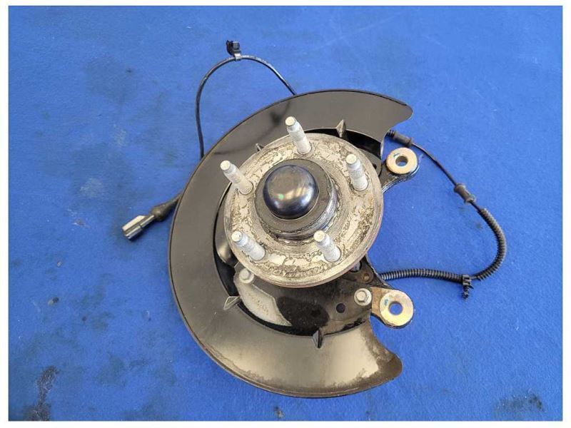 2010-2014 Ford Mustang GT 4.6L Driver Front Spindle Knuckle Hub 2491 - The Parts Farm