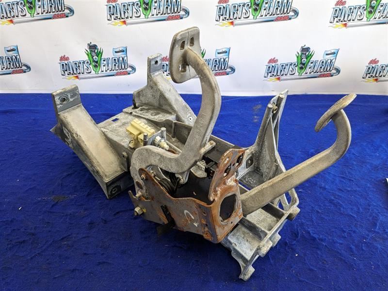 1997-2004 Chevrolet Corvette FRC Z06 C5 Pedal Cage Box Brake Clutch Driver 2052 - The Parts Farm
