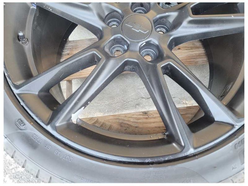 2016-2023 Chevrolet Camaro SS Rear Wheel 20x9.5 Black Wheel Spoke Scuffs 2492 - The Parts Farm