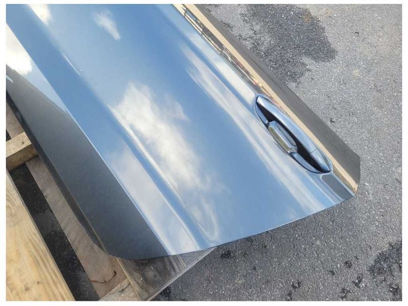 2015-2023 Ford Mustang GT S550 Driver Front Door Convertible Shell Paint J7 2504 - The Parts Farm