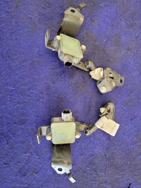 2020-2022 Ford Mustang Shelby GT500 Pair Rear Ride Height Sensors RH LH 2044 - The Parts Farm