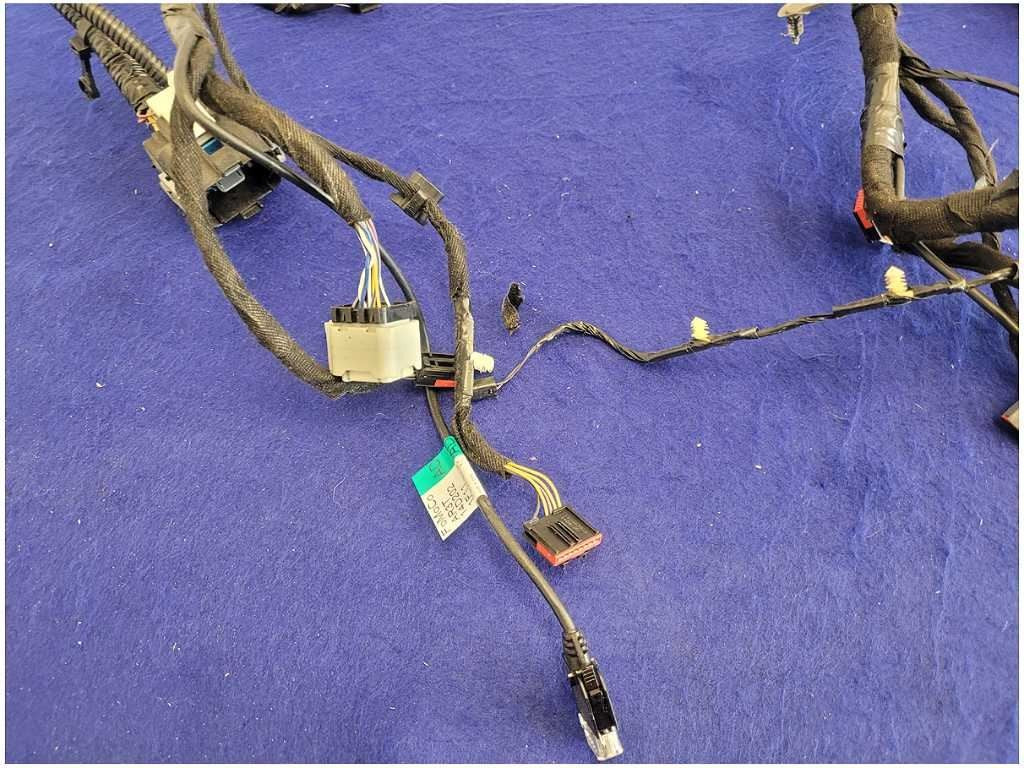 47644114