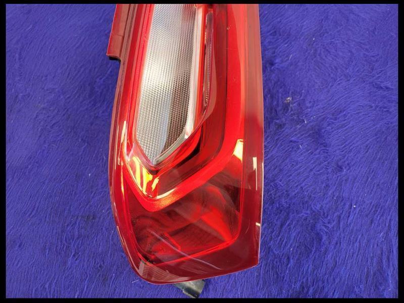 2016-2018 Chevrolet Camaro SS Driver Left LH Tail Light Lamp Lens Brake OEM - The Parts Farm