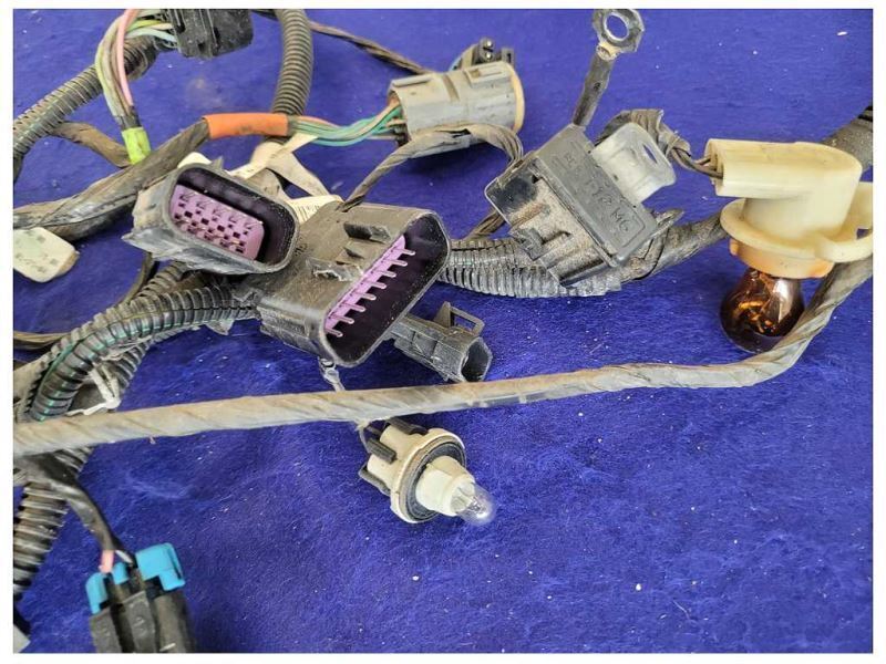 1997-2004 Chevrolet Corvette FRC Z06 C5 Front Headlight Harness Wire Plug 2082 - The Parts Farm