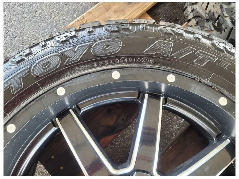 2015-2020 Ford F150 Pickup Truck Fuel Wheel 22x9.5 Black Paint Scuffs Toyo 2552 - The Parts Farm