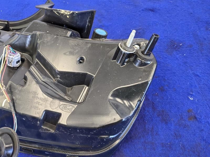 2018-2023 Ford Mustang GT S550 Driver Left LH Tail Light Lamp Brake Lens OEM - The Parts Farm