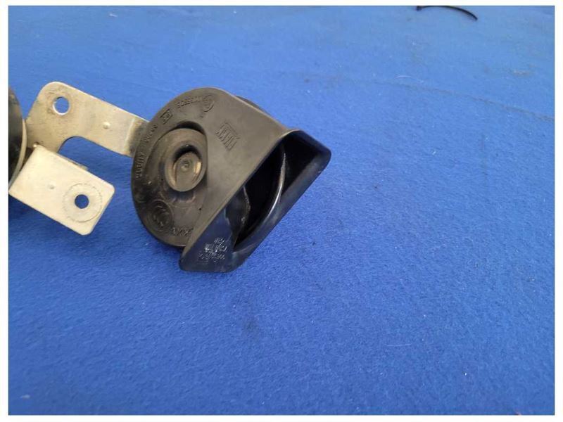 2008-2009 Pontiac G8 Sedan 6.0L V8 Horn Dual Emergency Noise 2529 - The Parts Farm
