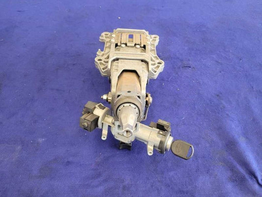 2011-2014 Ford Mustang GT Steering Column Wheel Key Cylinder 2395 - The Parts Farm