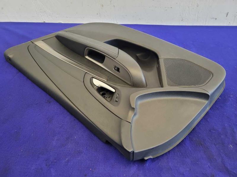 2014-2017 Chevrolet Caprice 6.0L Sedan Passenger Right Front Door Panel Base - The Parts Farm