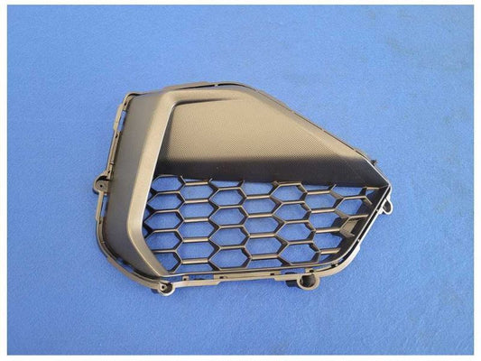 2024 Ford Mustang GT S550 Passenger Front Lower Grill PRBB-17B968-AAW M124 - The Parts Farm