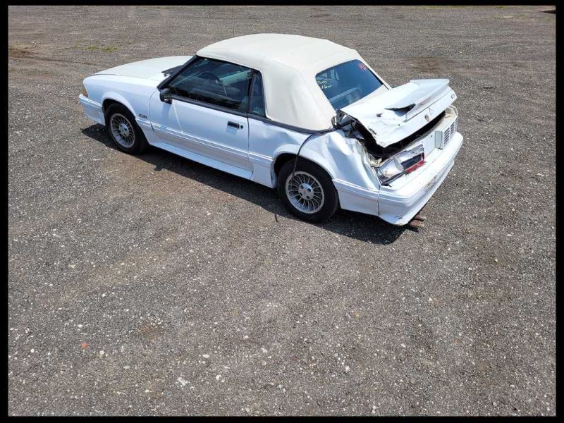 1987-1993 Ford Mustang GT 5.0 Driver Left Rear Side Skirt Quarter Panel Molding - The Parts Farm