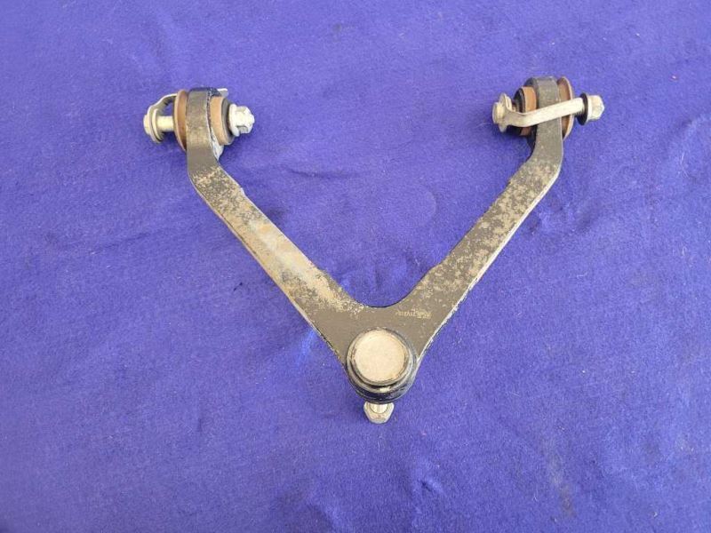 2004-2006 Dodge Ram Viper SRT-10 8.3 1500 Passenger RH Front Lower Control Arm - The Parts Farm