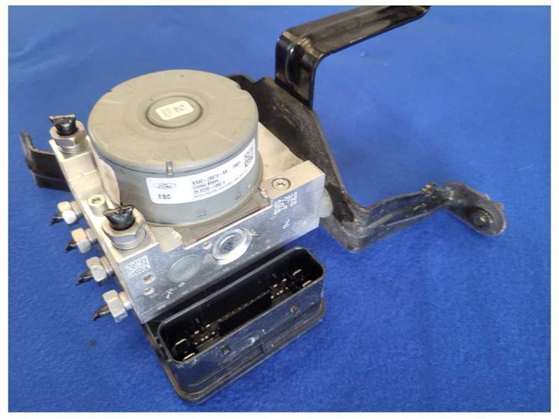 2019-2020 Ford Mustang GT S550 ABS Module Anti-Lock Brake Pump 2574 - The Parts Farm
