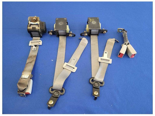 2003-2004 Mercury Marauder 4.6L 4v Set Rear Seat Belts Safety Restraint 2534 - The Parts Farm