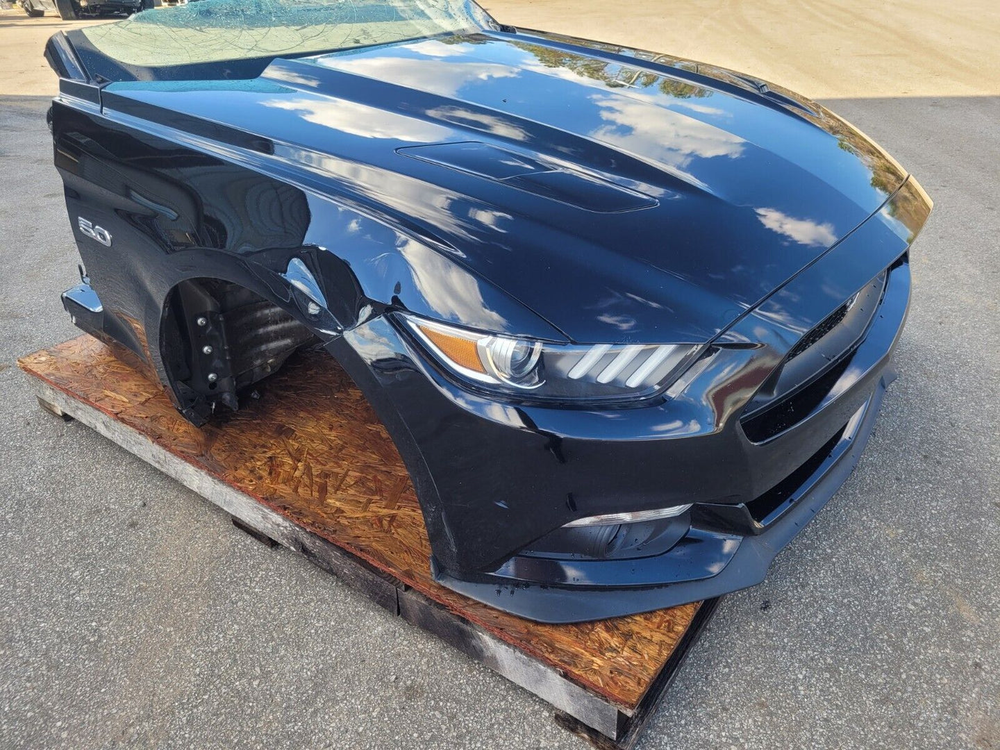 2015-2017 Ford Mustang GT S550 Front Clip Bumper Fender Hood Paint G1 2643 pp1 - The Parts Farm