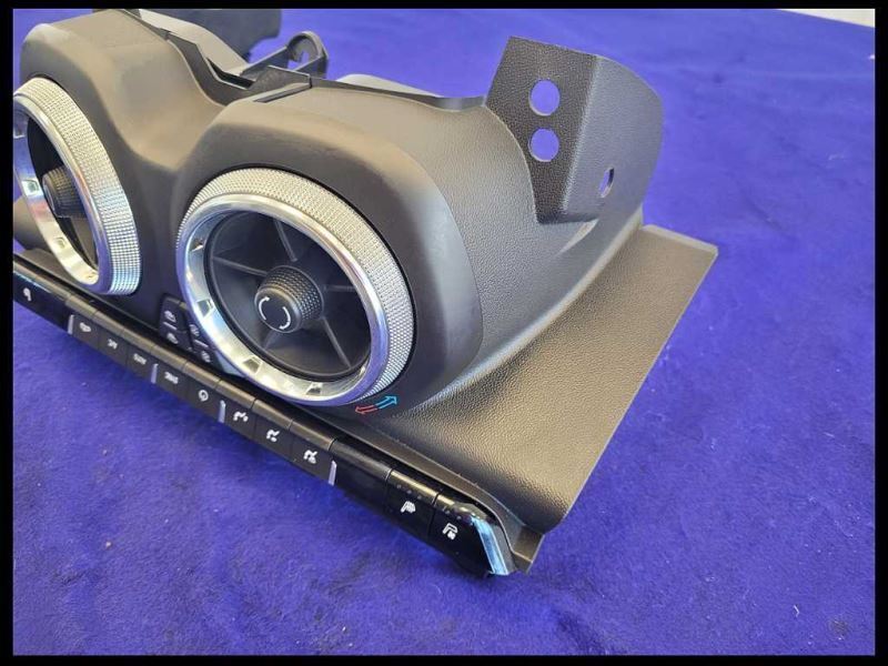 2016-2017 Chevrolet Camaro SS Temperature Control Dual Zone Opt CJ2 ID 84078980 - The Parts Farm