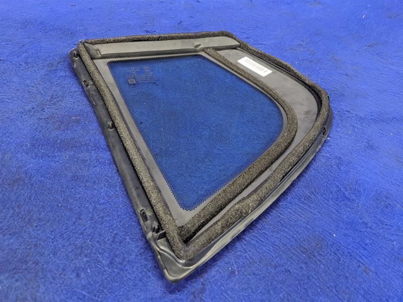 2014-2017 Chevrolet Caprice SS 6.2L Driver Left Rear Door Vent Glass OEM - The Parts Farm