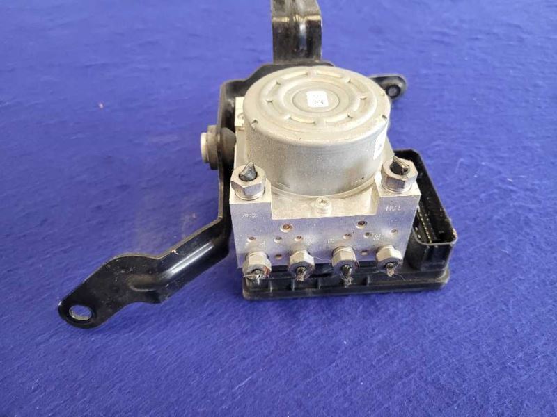 Anti-Lock Brake Part Assembly Shelby GT350 Fits 15-20 MUSTANG 94457 - The Parts Farm