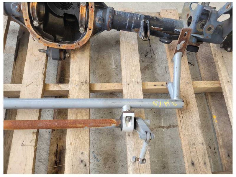 2011-2014 Ford Mustang GT Rear 8.8 Axle Housing Anti-Roll Sway Bar Solid 2475 - The Parts Farm