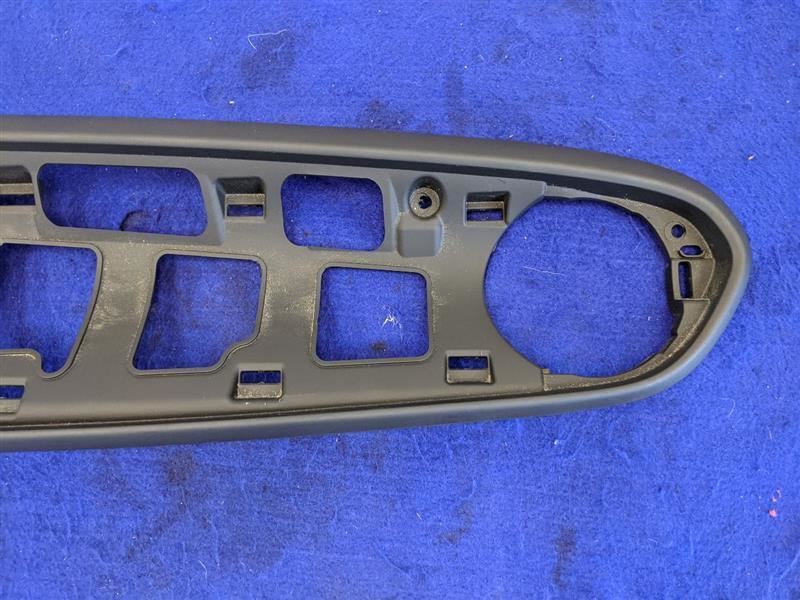 2020-2021 Chevrolet Camaro SS Front Dashboard Panel Trim Gauge Cluster - The Parts Farm