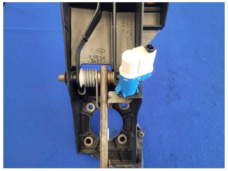 2006 Ford Mustang GT 4.6L Convertible Brake Pedal Cage Box 2542 - The Parts Farm