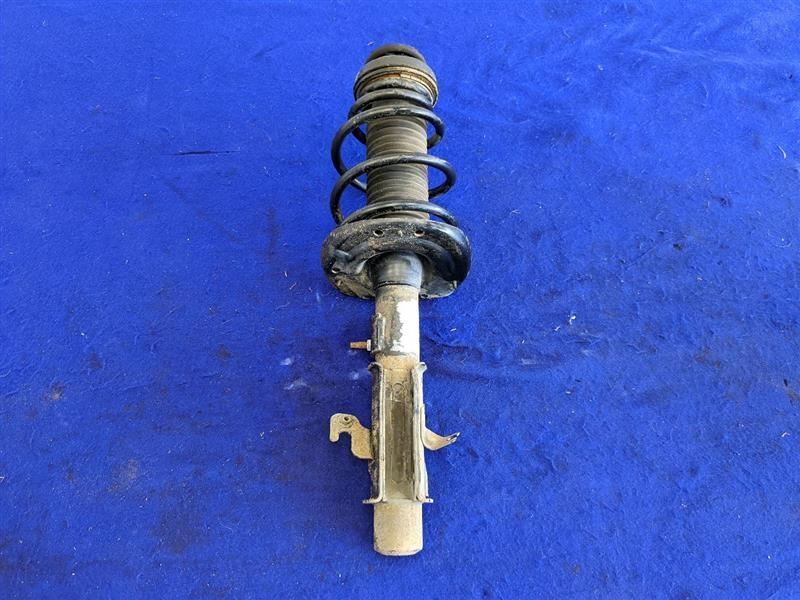 2010-2011 Chevrolet Camaro SS Passenger Right Strut Front Spring Suspension - The Parts Farm